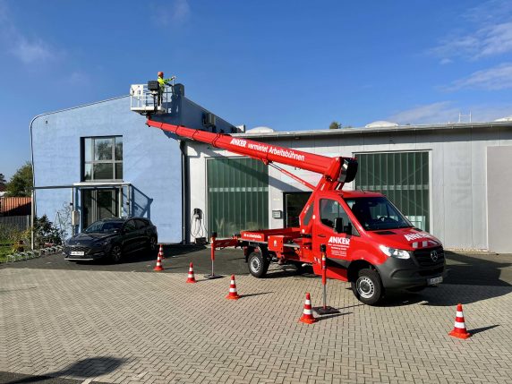 Lkw-Arbeitsbühnen mieten I ANKER Vermietung