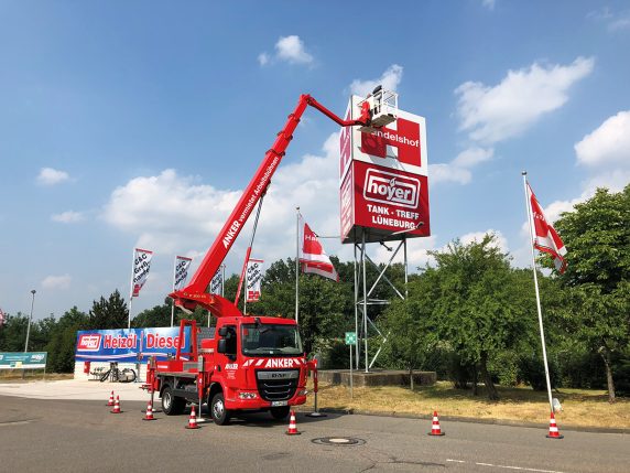 Lkw-Arbeitsbühnen mieten I ANKER Vermietung