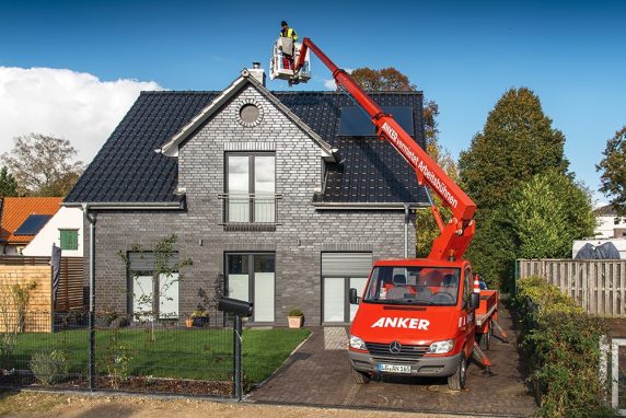 Lkw-Arbeitsbühnen mieten I ANKER Vermietung