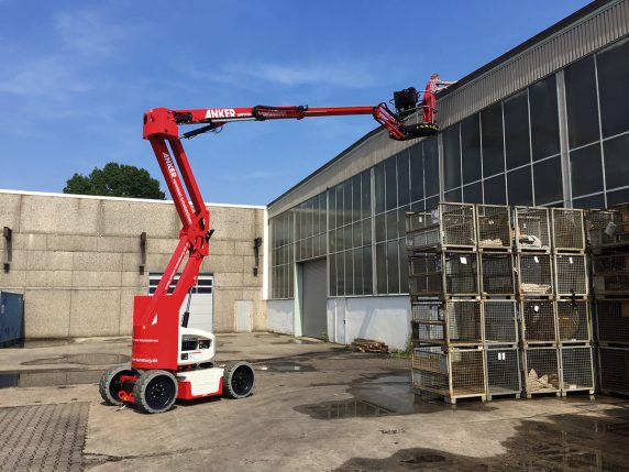 Teleskop-Gelenk-Arbeitsbühnen mieten I ANKER Vermietung