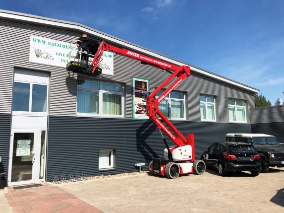 Teleskop-Gelenk-Arbeitsbühnen mieten I ANKER Vermietung